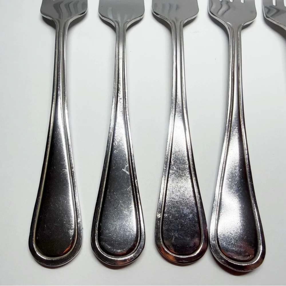 Royal Norfolk 18/0 Stainless Classic R5N1 Dinner Forks 5 Pc